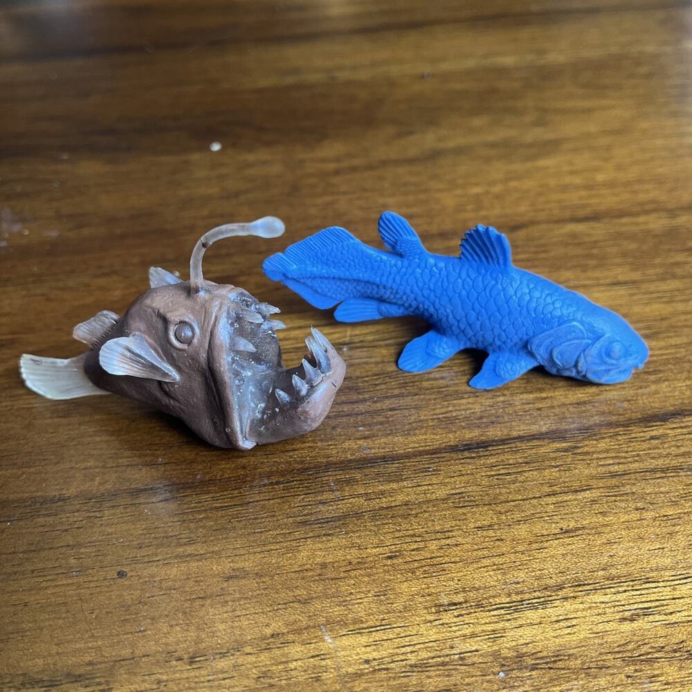 2 Safari Ltd. Plastic Figurines Coelacanth and Angler Fish, Collector Kid Ocean
